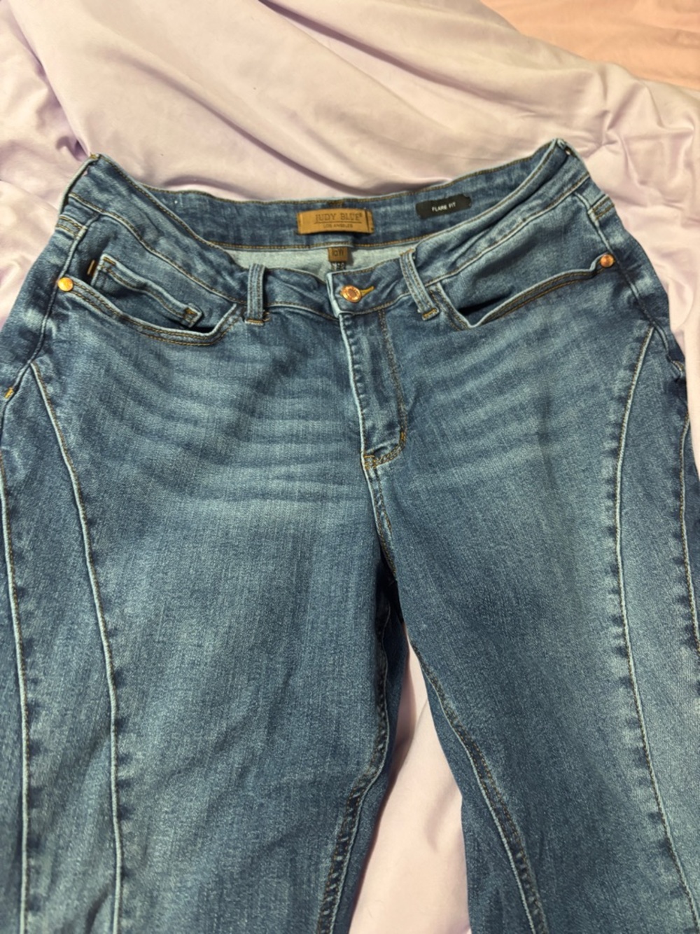 Judy Blue Light Blue Flare Jeans with Panel Seams so flattering! 16W - Picture 6 of 9